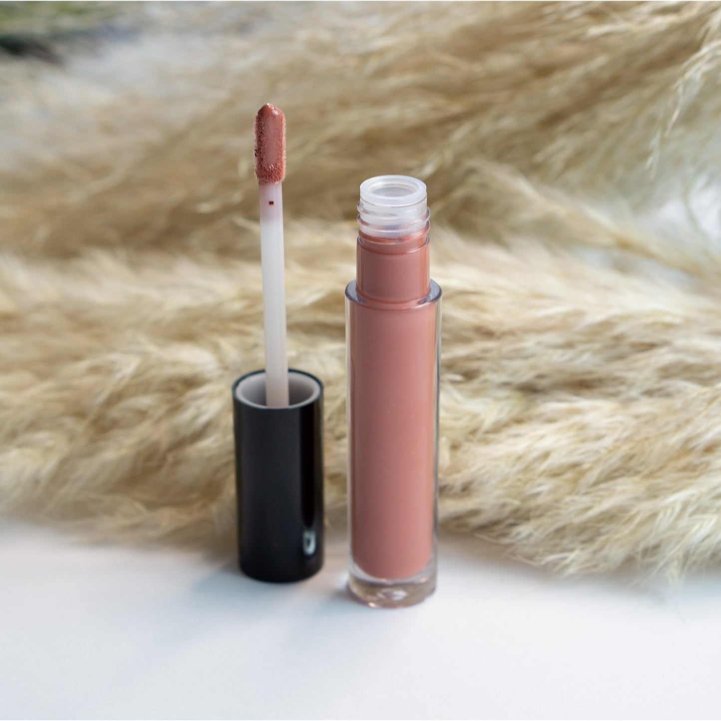 Lip Gloss - Bare - Kimmi's Beauty